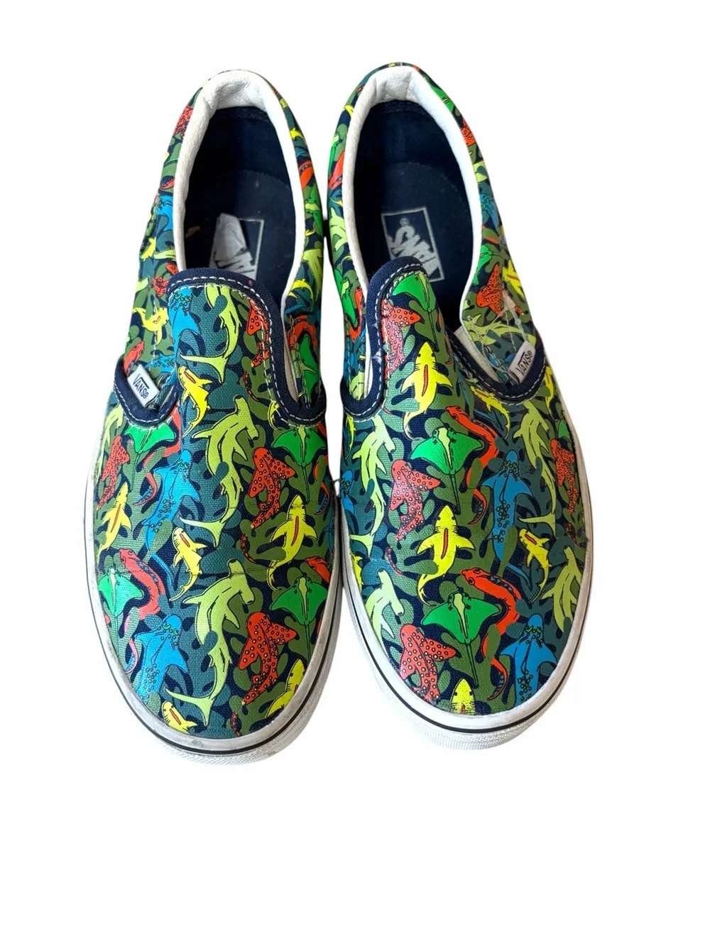Vans Kids Classic Slip-On Shark Stingray Ocean Print Shoes Multicolor Size 6